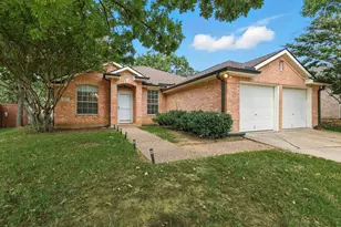 804 Saddleback Ln, Flower Mound, TX 75028 - Photo 1