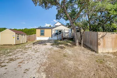 900 Tree Drive, Granbury, TX 76048 - Photo 3