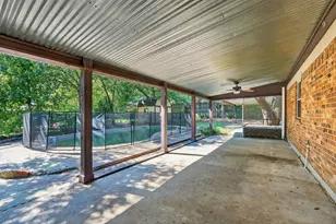 220 Short St, Burleson, TX 76028 - Photo 35