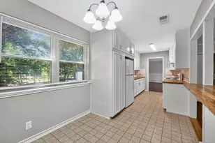 220 Short St, Burleson, TX 76028 - Photo 17