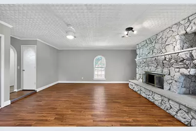 220 Short Street, Burleson, TX 76028 - Photo 11