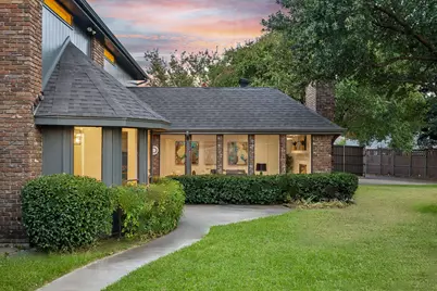 2901 Warren Circle, Irving, TX 75062 - Photo 33