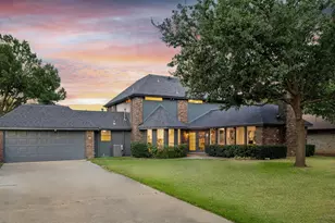 2901 Warren Cir, Irving, TX 75062 - Photo 35