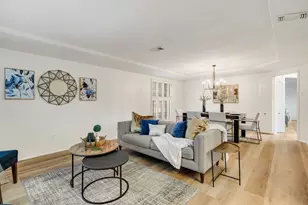 2901 Warren Cir, Irving, TX 75062 - Photo 9