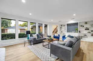 2901 Warren Cir, Irving, TX 75062 - Photo 7