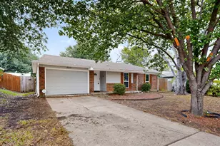 5717 Macrae St, Haltom City, TX 76148 - Photo 1