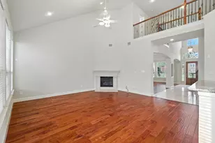 9126 Jasmine Ln, Irving, TX 75063 - Photo 15