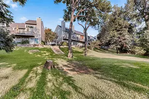 9222 Church Rd, Dallas, TX 75231 - Photo 35