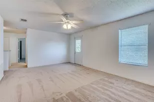 5224 Royal Burgess Dr, Fort Worth, TX 76135 - Photo 15