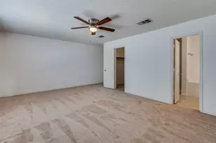 5224 Royal Burgess Dr, Fort Worth, TX 76135 - Photo 17