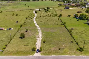 231 Remington Dr, Waxahachie, TX 75165 - Photo 1