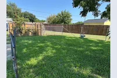 4015 Shadrack Drive, Dallas, TX 75212 - Photo 13