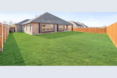 413 Chestnut Lane, Glenn Heights, TX 75154 - Photo 33