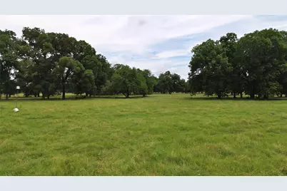 695 County Road 1210, Lake Creek, TX 75450 - Photo 17