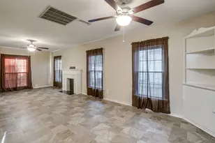 215 Sunset Dr, Cleburne, TX 76033 - Photo 7