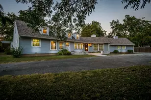 215 Sunset Dr, Cleburne, TX 76033 - Photo 37