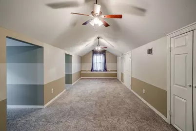 215 Sunset Drive, Cleburne, TX 76033 - Photo 19