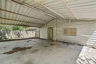 1040 N Clinton St, Stephenville, TX 76401 - Photo 5