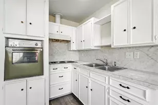 321 Duke St, Garland, TX 75043 - Photo 25