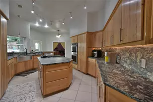 2921 N Mockingbird Ln, Midlothian, TX 76065 - Photo 9