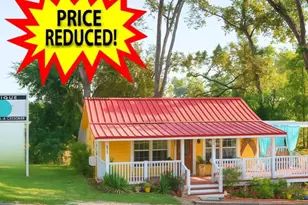 402 College St, Canton, TX 75103 - Photo 1