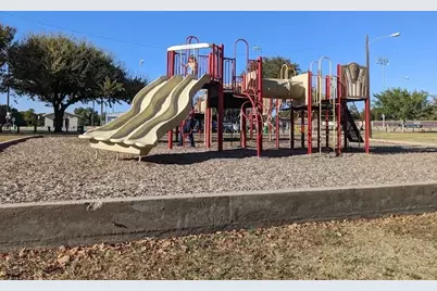 2312 N Shannon Street, Sherman, TX 75092 - Photo 27