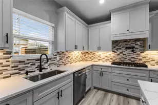 349 Kimberly Dr, Mesquite, TX 75149 - Photo 11