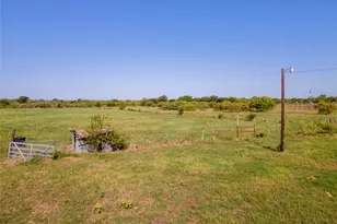 1300 Old Base Rd, Aurora, TX 76078 - Photo 23
