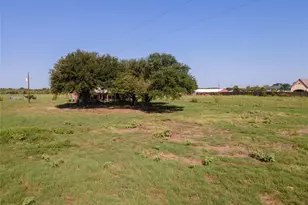 1300 Old Base Rd, Aurora, TX 76078 - Photo 13