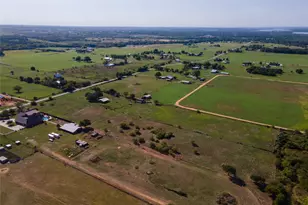 1300 Old Base Rd, Aurora, TX 76078 - Photo 9