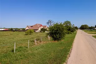 1300 Old Base Rd, Aurora, TX 76078 - Photo 15