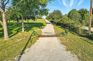 1286 Co Rd 4698, Boyd, TX 76023 - Photo 35