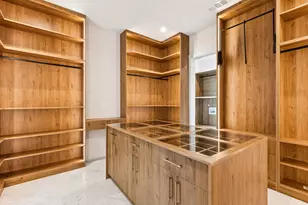 3921 Hawthorne Ave, Dallas, TX 75219 - Photo 21