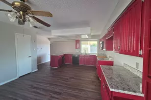 500 Cavendish Dr, Arlington, TX 76014 - Photo 19