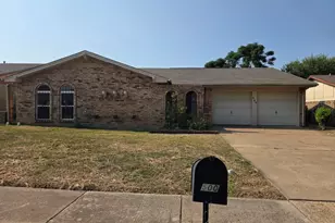 500 Cavendish Dr, Arlington, TX 76014 - Photo 1