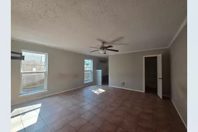 500 Cavendish Drive, Arlington, TX 76014 - Photo 9