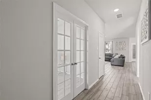 10049 Adams Ln, Providence Village, TX 76227 - Photo 5