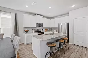 10049 Adams Ln, Providence Village, TX 76227 - Photo 19