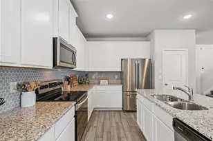 10049 Adams Ln, Providence Village, TX 76227 - Photo 17