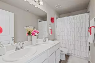 10049 Adams Ln, Providence Village, TX 76227 - Photo 27