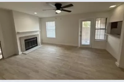 1716 Crest Grove Drive, Arlington, TX 76012 - Photo 3