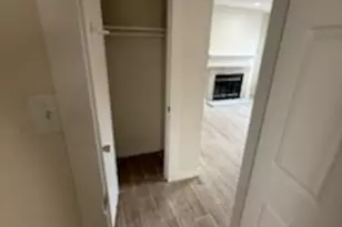 1716 Crest Grove Dr, Arlington, TX 76012 - Photo 11