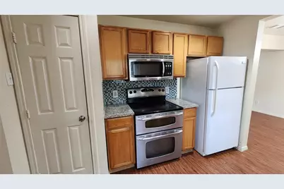 1309 Bridges Street, Denton, TX 76208 - Photo 7