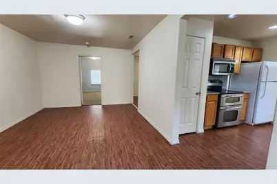 1309 Bridges Street, Denton, TX 76208 - Photo 3