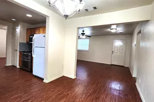 1309 Bridges St, Denton, TX 76208 - Photo 9