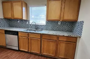 1309 Bridges St, Denton, TX 76208 - Photo 7