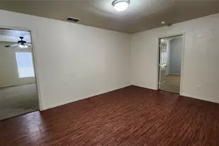 1309 Bridges St, Denton, TX 76208 - Photo 5