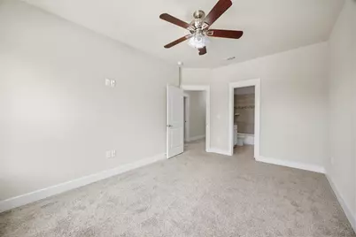 223 Belleville Drive, Lewisville, TX 75057 - Photo 33