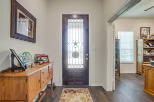 1328 San Marcus Dr, Springtown, TX 76082 - Photo 3