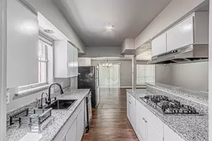 1018 McCallum Dr, Garland, TX 75042 - Photo 9